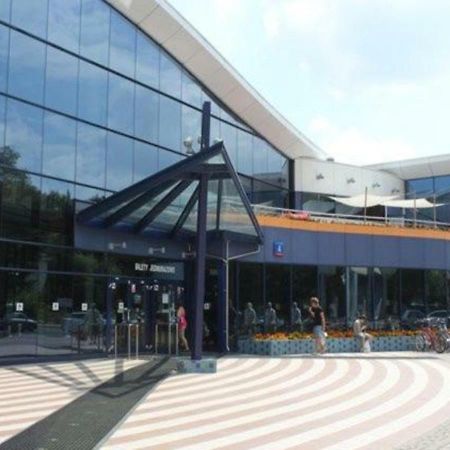 P&O Serviced Apartments Pulawska Varsóvia Exterior foto